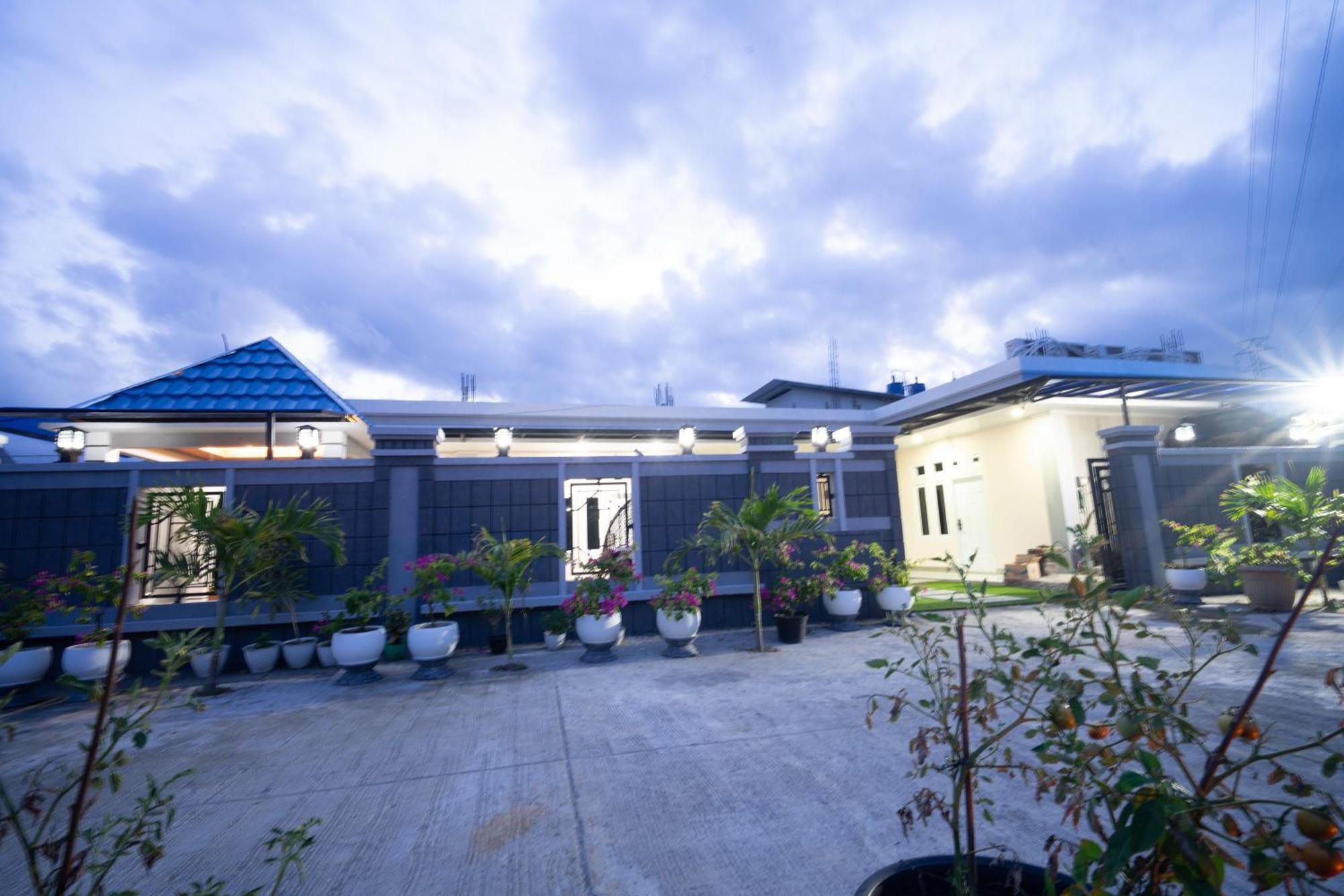 La Geiro Villa Labuan Bajo Eksteriør billede