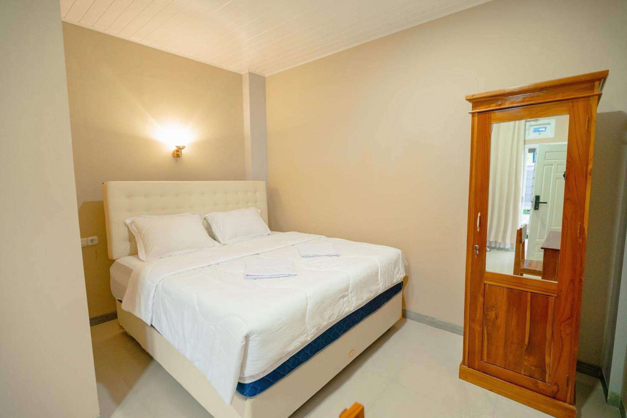 La Geiro Villa Labuan Bajo Eksteriør billede