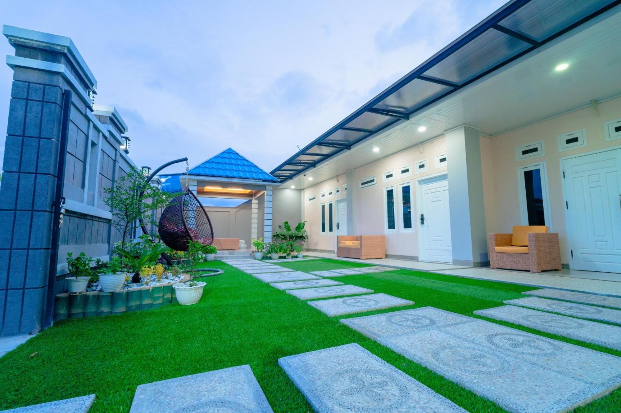 La Geiro Villa Labuan Bajo Eksteriør billede